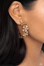 Load image into Gallery viewer, Floral Flamenco - Gold