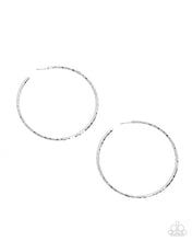 Load image into Gallery viewer, Closer To Chic - Silver