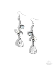 Load image into Gallery viewer, Glitzy Giveaway - White